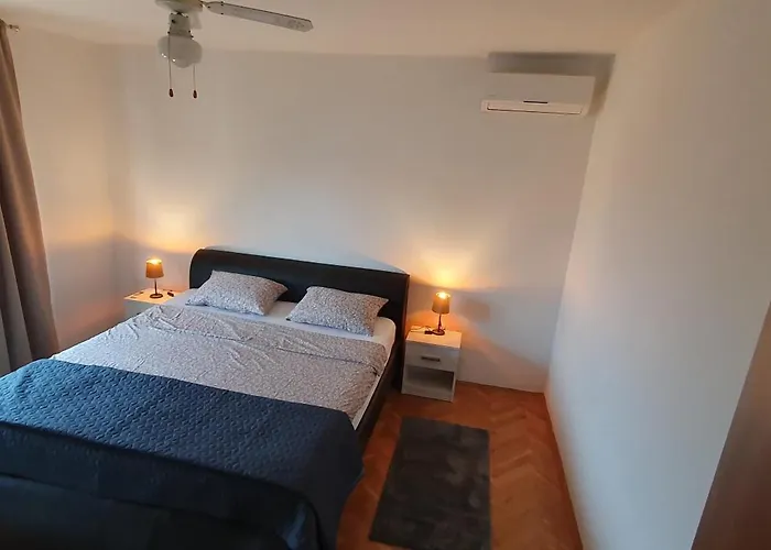 Apartments & Studio Matan